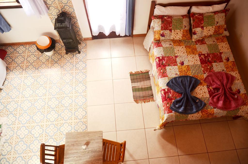 Pousada Vila Paolino Hotel Sao Pedro da Serra  Eksteriør billede